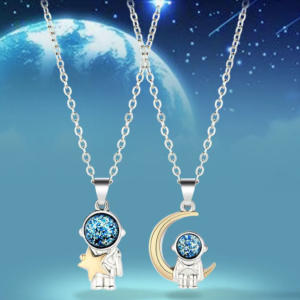 Colla Doble Con Dije De Astronautas Para Compartir