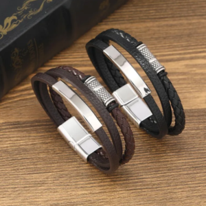Pulsera con apliques plateados