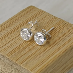 Caravanas punto de luz plata 925
