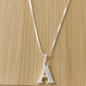 Cadena inicial en plata 925