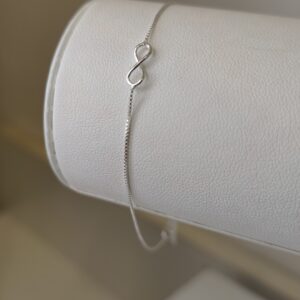 Pulsera fina infinito