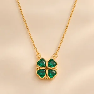 Collar Corazones Dorado dije color Esmeralda