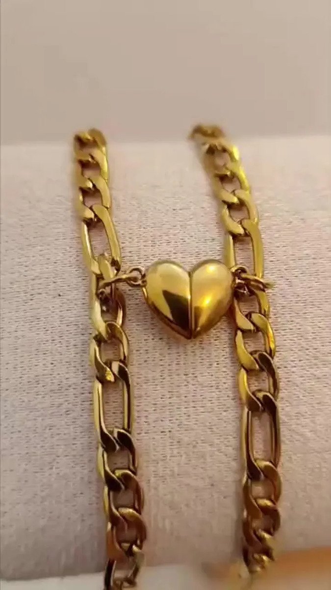 Pulseras doradas magnéticas para pareja, vista 2