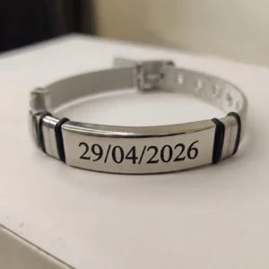 Pulsera personalizada de acero quirúrgico con cierre tipo reloj