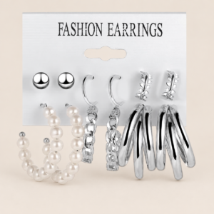 Set de seis pares de caravanas con perlas y colgantes