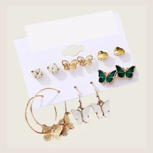 Set de caravanas doradas con mariposas