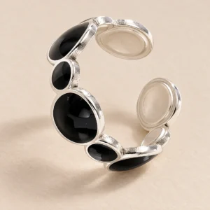 Anillo plateado y negro ajustable