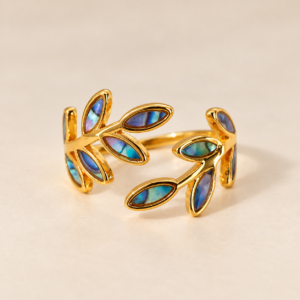 Anillo hoja dorado tornasolado de acero quirúrgico