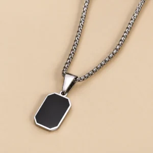 Collar cadena más dije negro