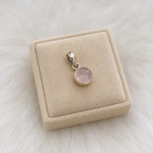 Dije redondo de cuarzo rosa en plata 925