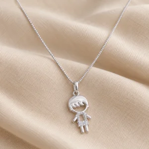 Cadena con dije de niño o niña en plata 925
