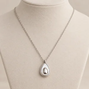 Collar de acero diseño palta